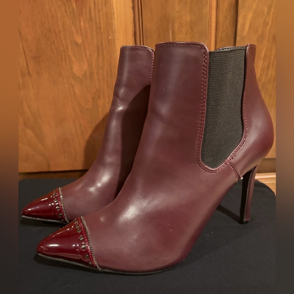 Versace 19V69 Clarice Burgundy High Heeled Boots Size 9